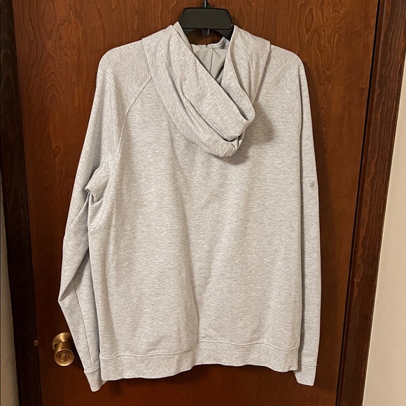 lulu City Sweat Full Zip Hoodie Light Gray Size XL small stain on right sleeve - Picture 2 of 4